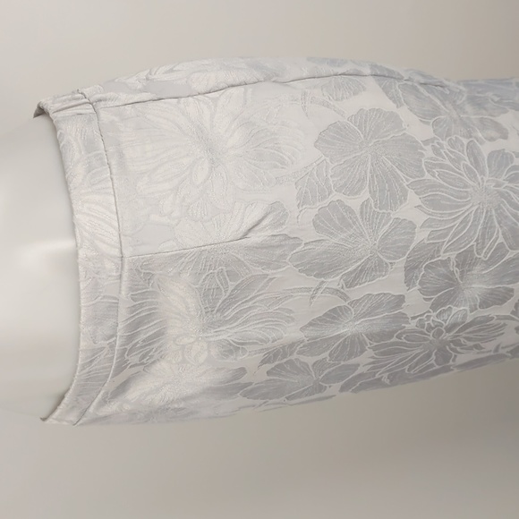 Liz Jordan Women's Skirt Size 12 Silver Embroidered Floral Pencil Lined Zip NEW - Picture 5 of 15